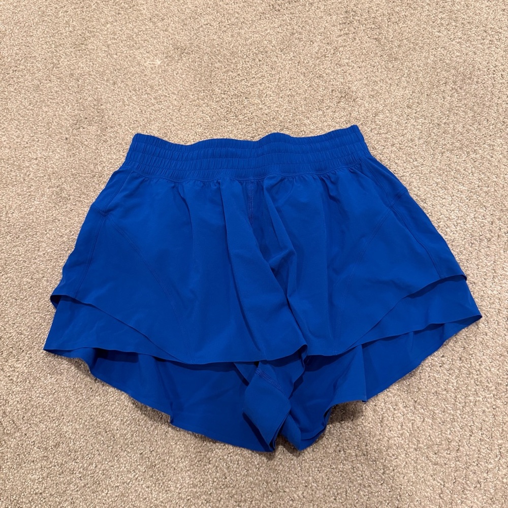 SHAKE IT OUT HR SHORT 2.5”